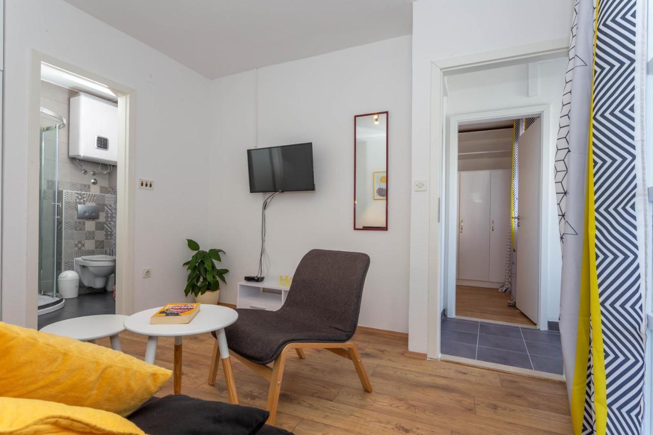 Apartment Tasina Хвар Экстерьер фото