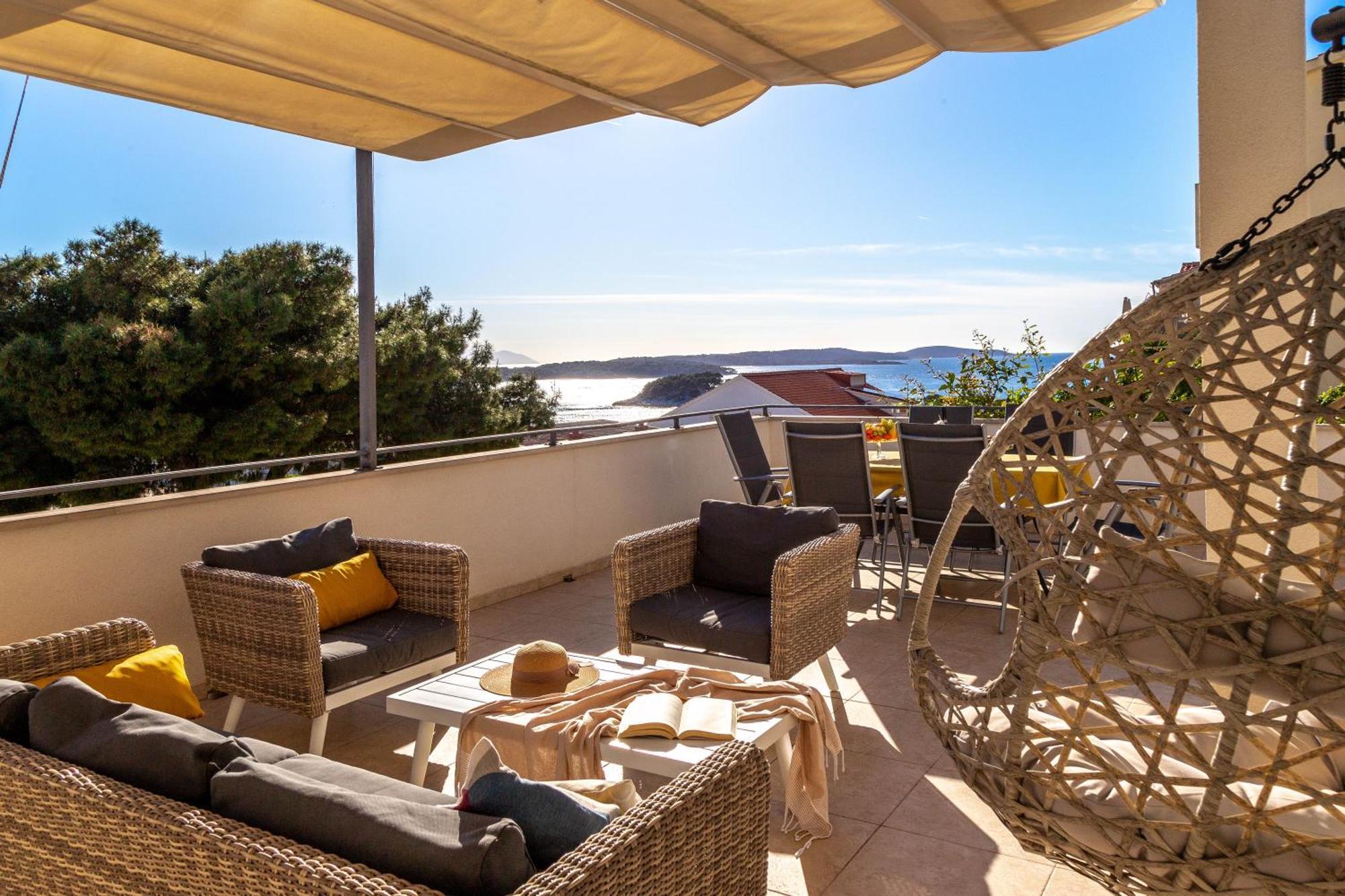 Apartment Tasina Хвар Экстерьер фото
